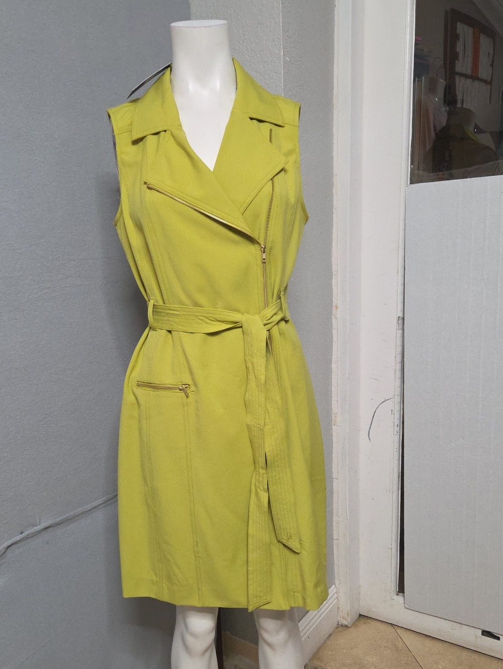 Women's Sharagano Sleeveless Moto-Style Midi Dress, Yellow Sz 8